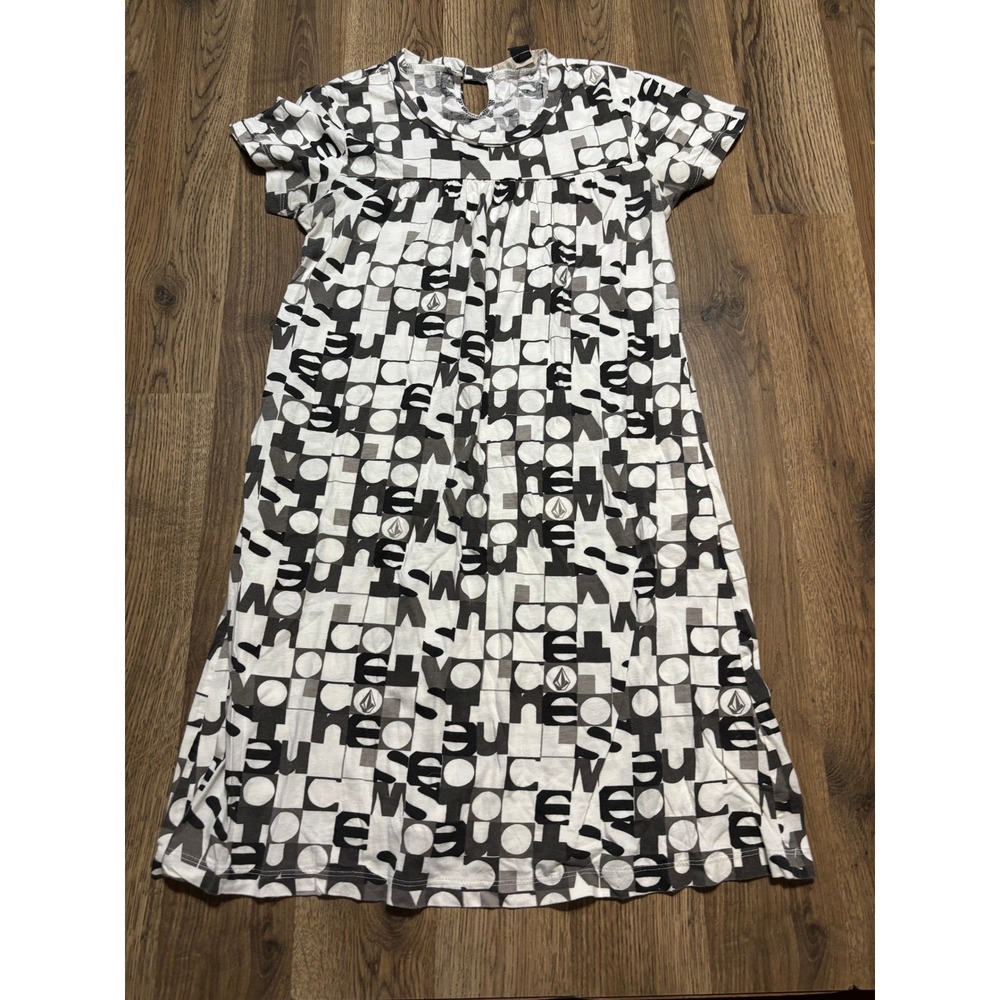 Volcom Dress Girls Size M Black White Tee Shattered Stone Short Sleeve B1347P1